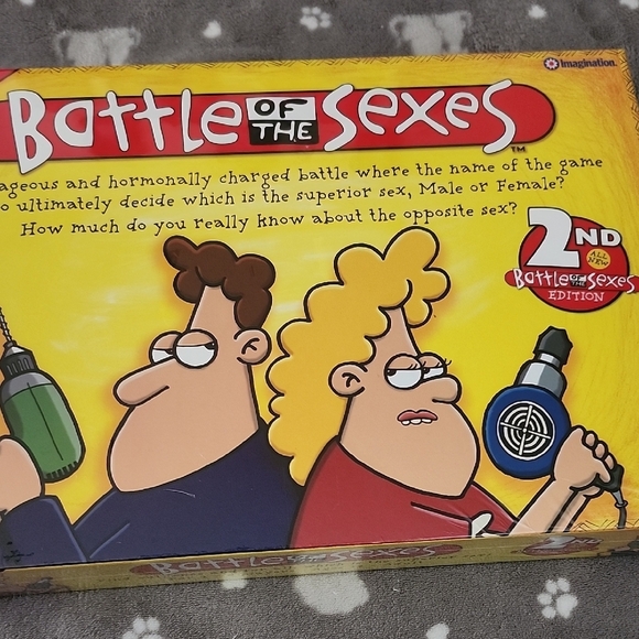 Battle of the Sexes Board Game 2nd Edition - Yellow and Red - Picture 3 of 6
